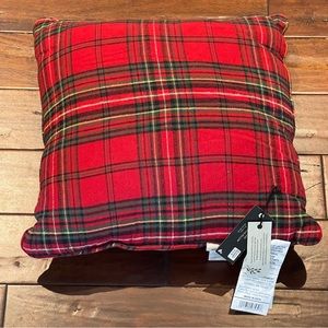 NWT Bee & Willow plaid flannel throw pillow 20”